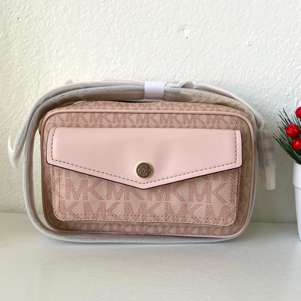 Michael Kors Jet Set Travel MD Camera Crossbody